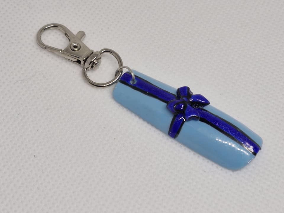 3D Bow Present Nail Key Ring